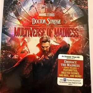 Doctor Strange Multiverse of Madness Blu-ray